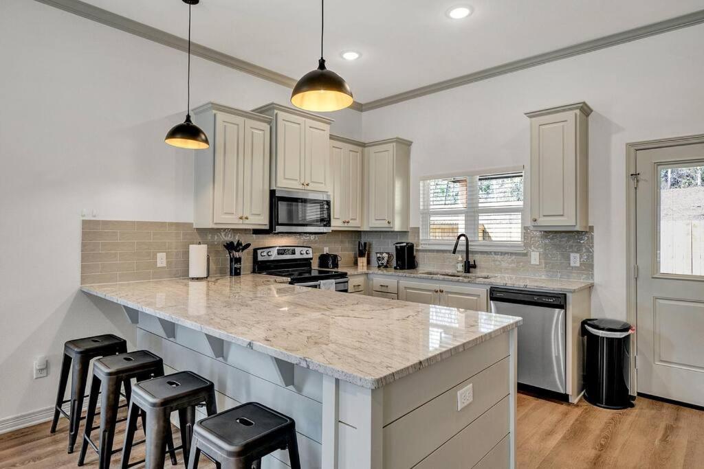 Vila Alamo Luxury Living Up To 11 Tyler Exteriér fotografie